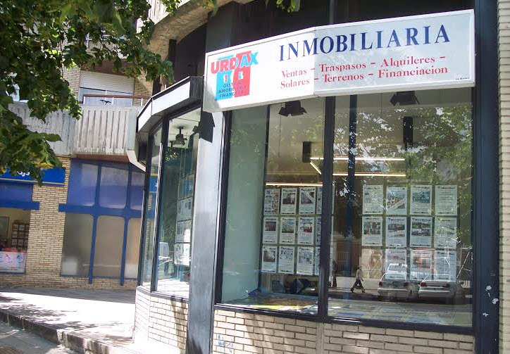 oficina inmobiliaria urdax pamplona